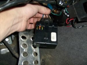 Remove Module From Plug Insert Supplied Wire Jumper Into The Grey And Brown Wires Closest To Each Other Refer Fig A On Above Schematic